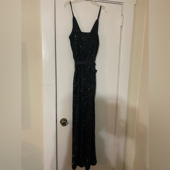 EXPRESS Sequin V-Neck Tie Waist Wide Leg Jumpsuit size Small NWT - Picture 13 of 13